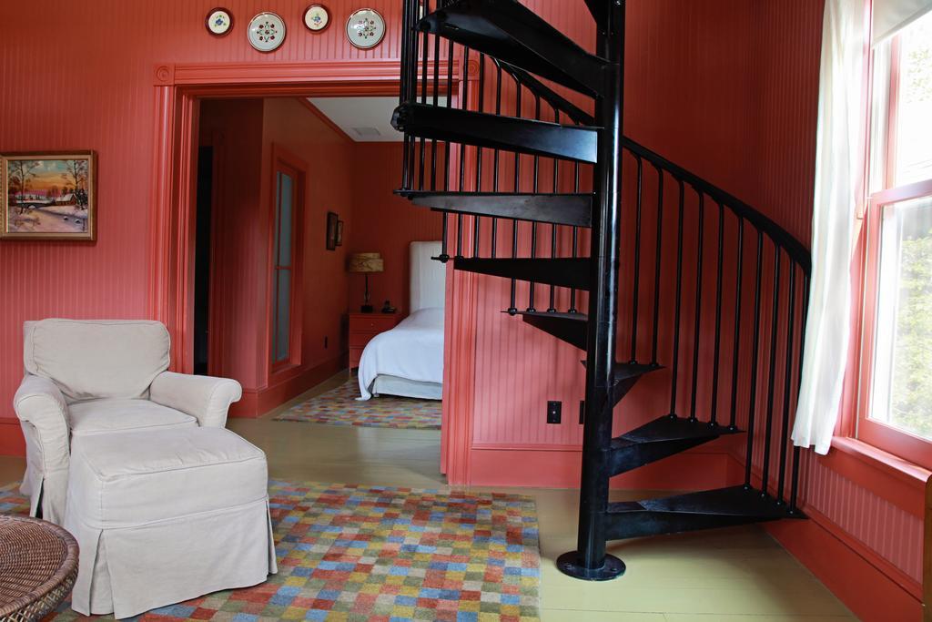 The Porches Inn At Mass Moca North Adams Exterior photo